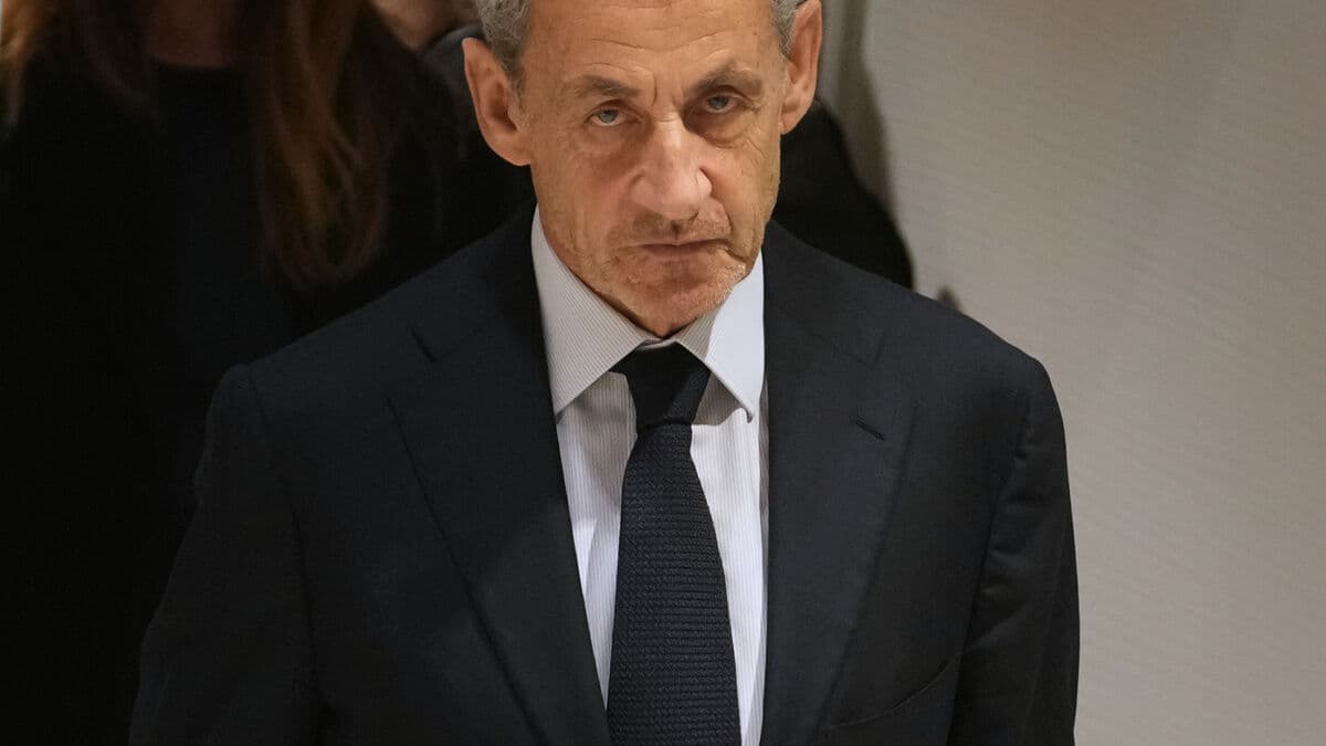 Sarkozy to Begin Prison Sentence for Bribery in France