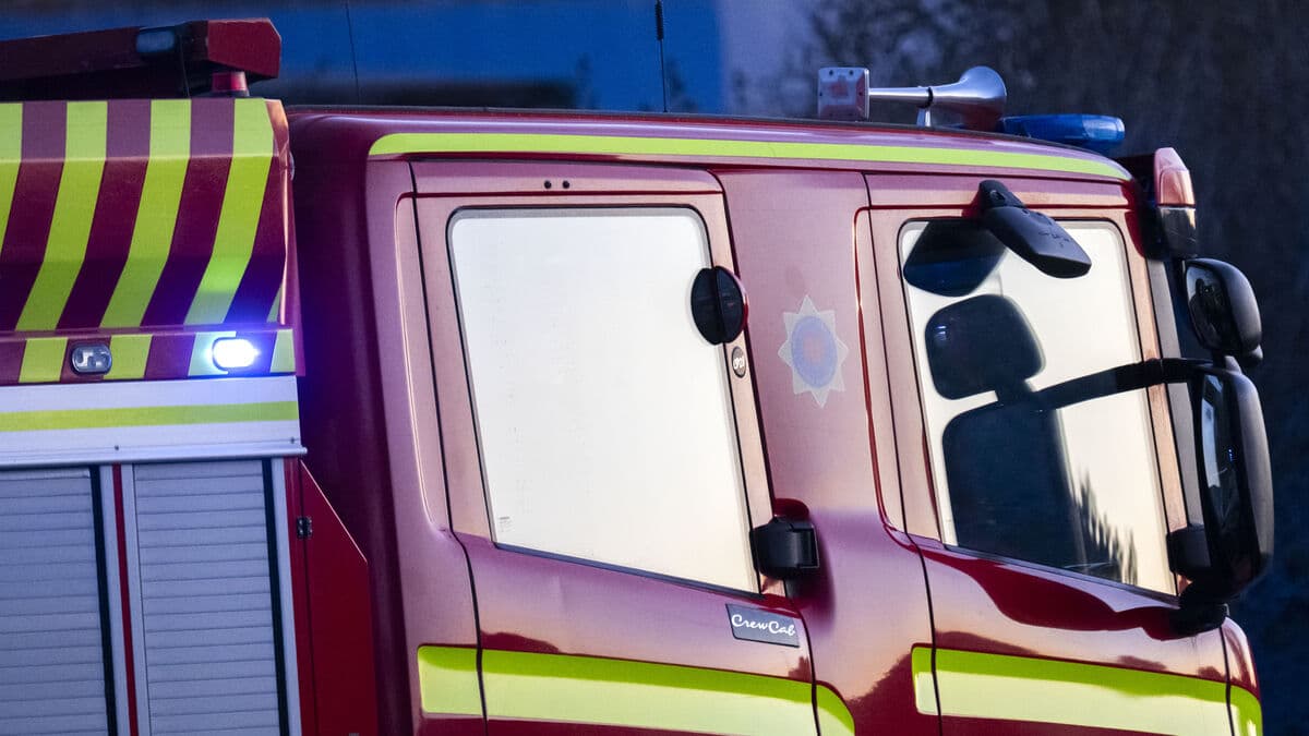 Woman dead in house fire on Blidö, one missing