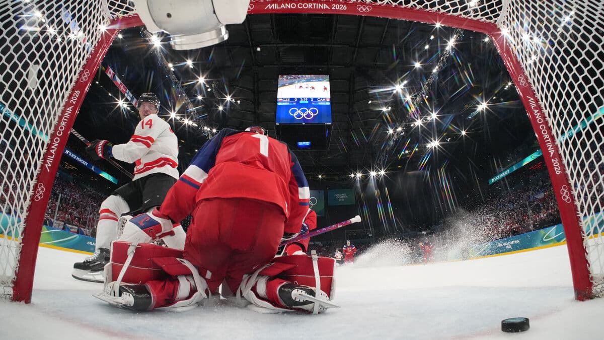 The giant has stepped into the Olympics with a message: Canada routs Czech Republic 5-0