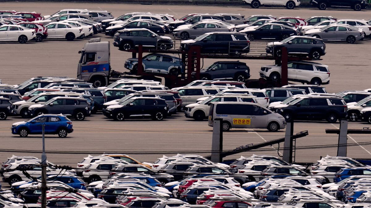 South Korean auto stocks rise after customs announcement