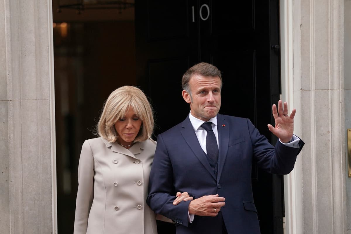 Macron Sues to Disprove Rumors About Wife's Gender in US Court