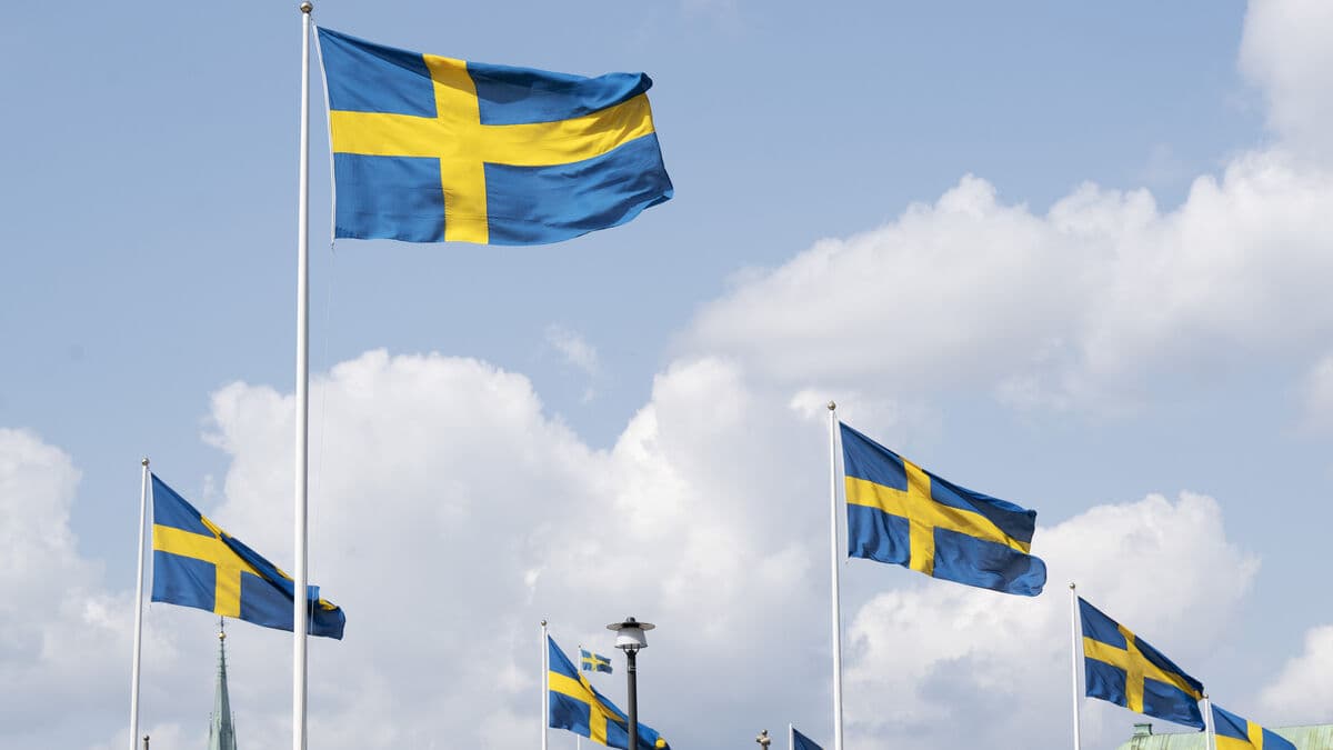 Swedish state budget deficit SEK 32.2 billion in January