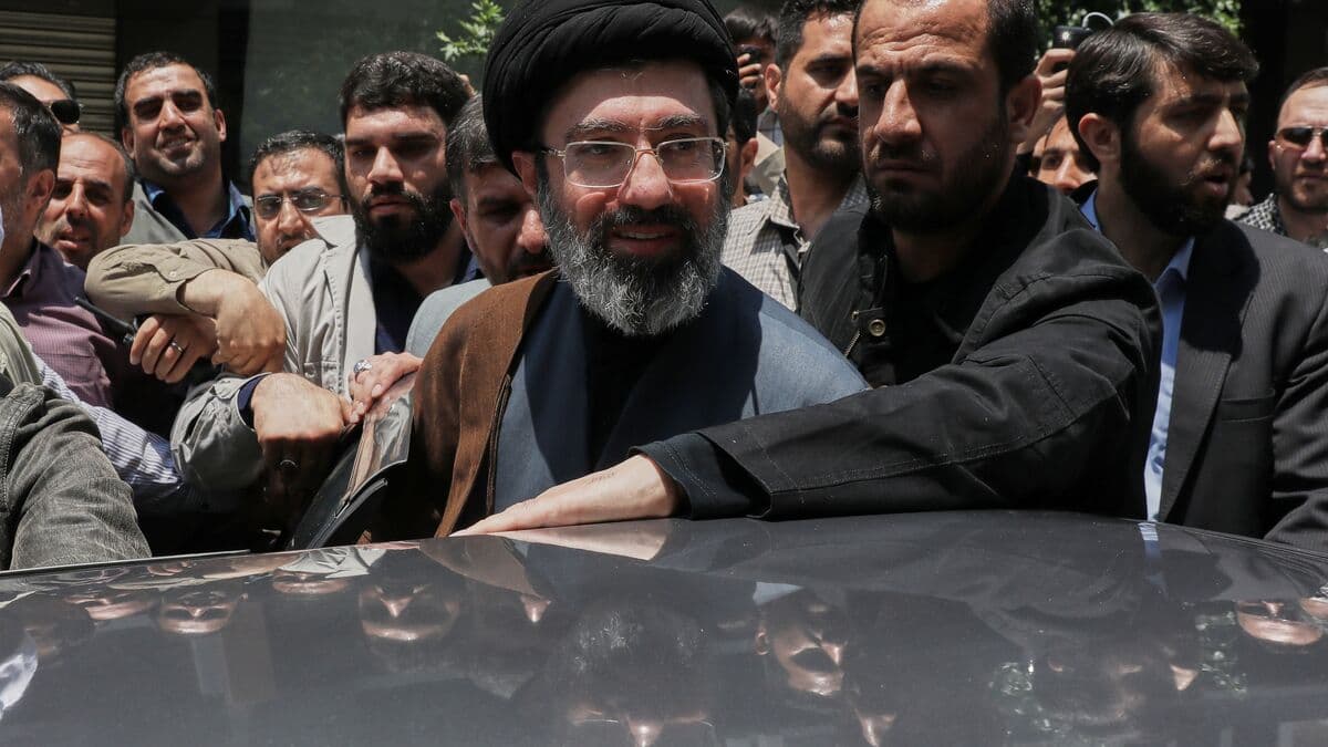 New Ayatollah took a walk, survived attack