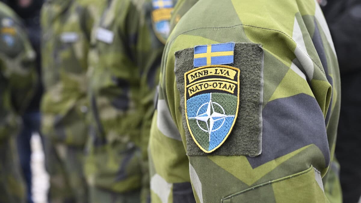 Sweden Deploys Air Defense Cannons for NATO Operation in Latvia