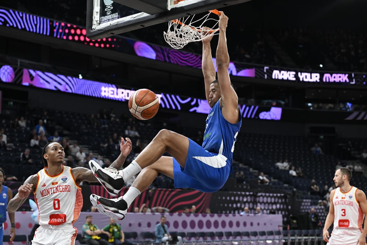 Sweden Reaches European Basketball Championship Round of 16