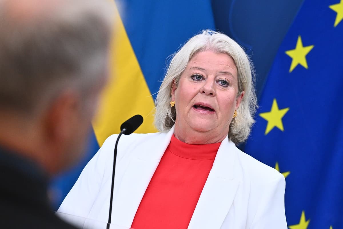 Fines Proposed for Parents Refusing Child Welfare Assistance