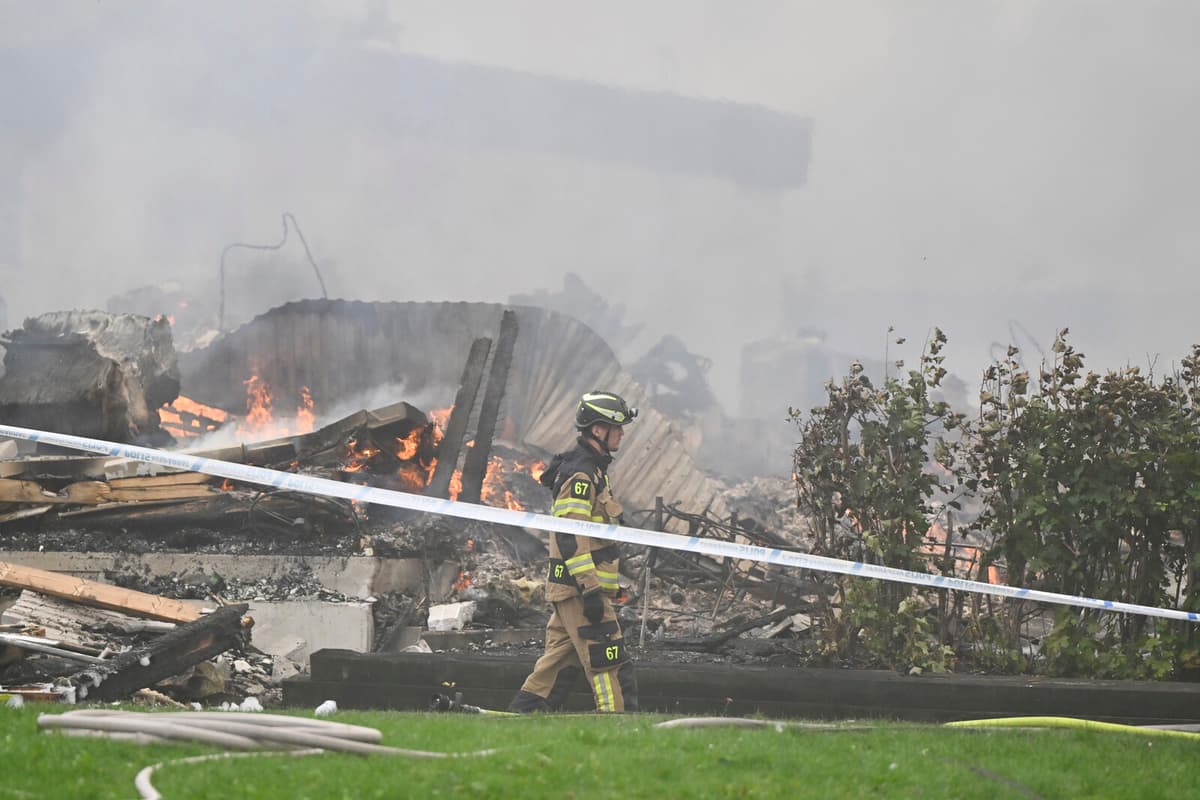 Fire in Upplands Bro Row Houses Under Control