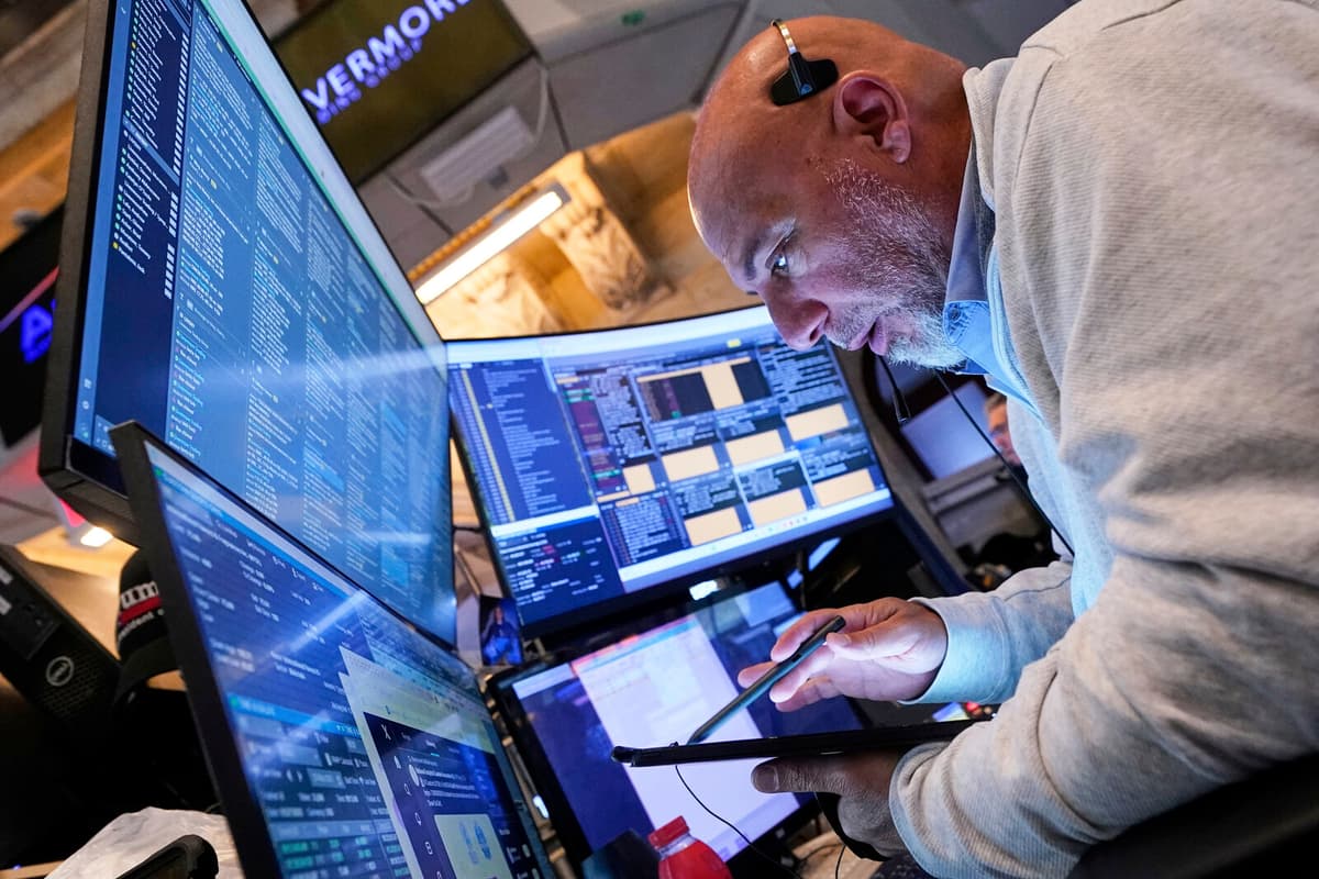 US Stock Market Sees Broad Gains Amid EU Trade Talks