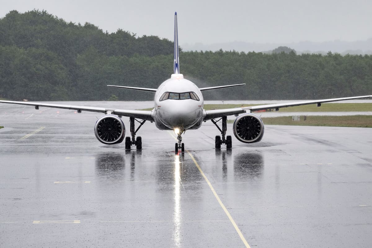 Swedish Authorities See 18% Rise in CO2 Emissions from Travel in 2024