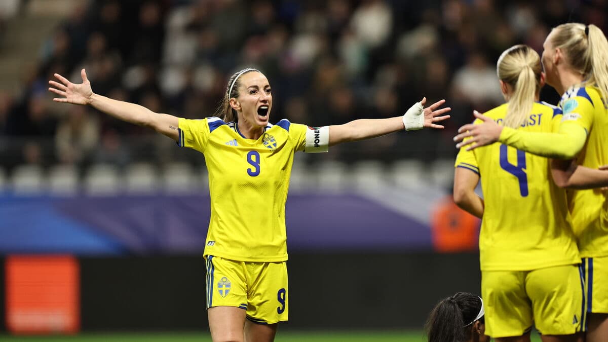 Asllani opens up about continuing in the national team