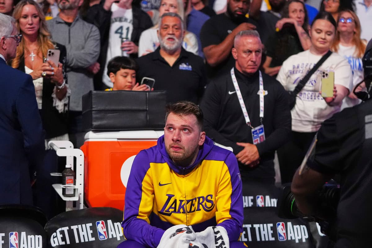 Luka Doncic's Emotional Dallas Return Ends in Lakers Victory
