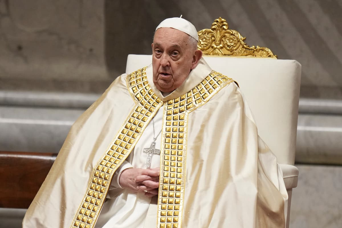 SVT Violates Rules with Extended Display of Pope's Favorite Chocolate