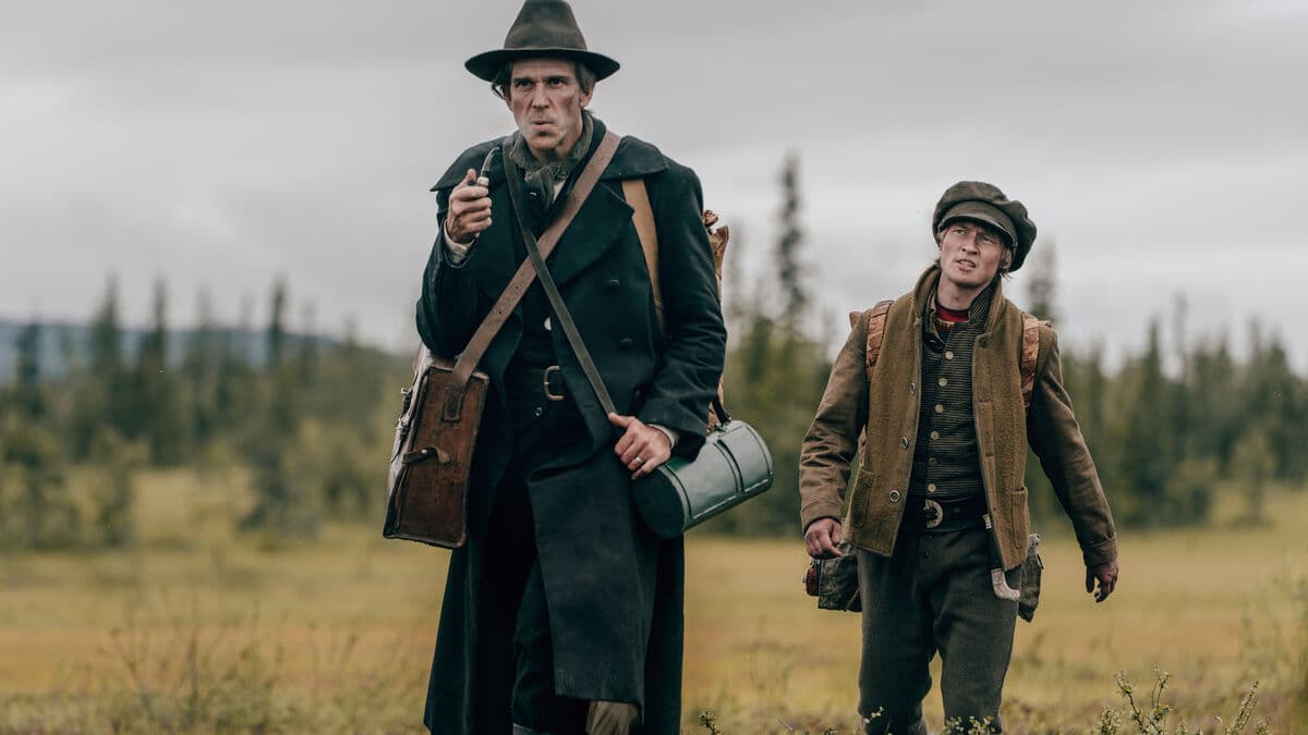 Gustaf Skarsgård Stars in Swedish Western "Koka björn" on Disney+