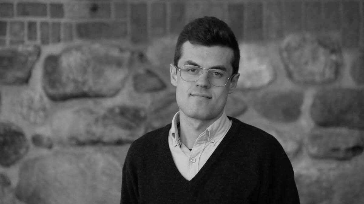 Andi Olluri Wins Jan Myrdal's Robespierre Prize This Year