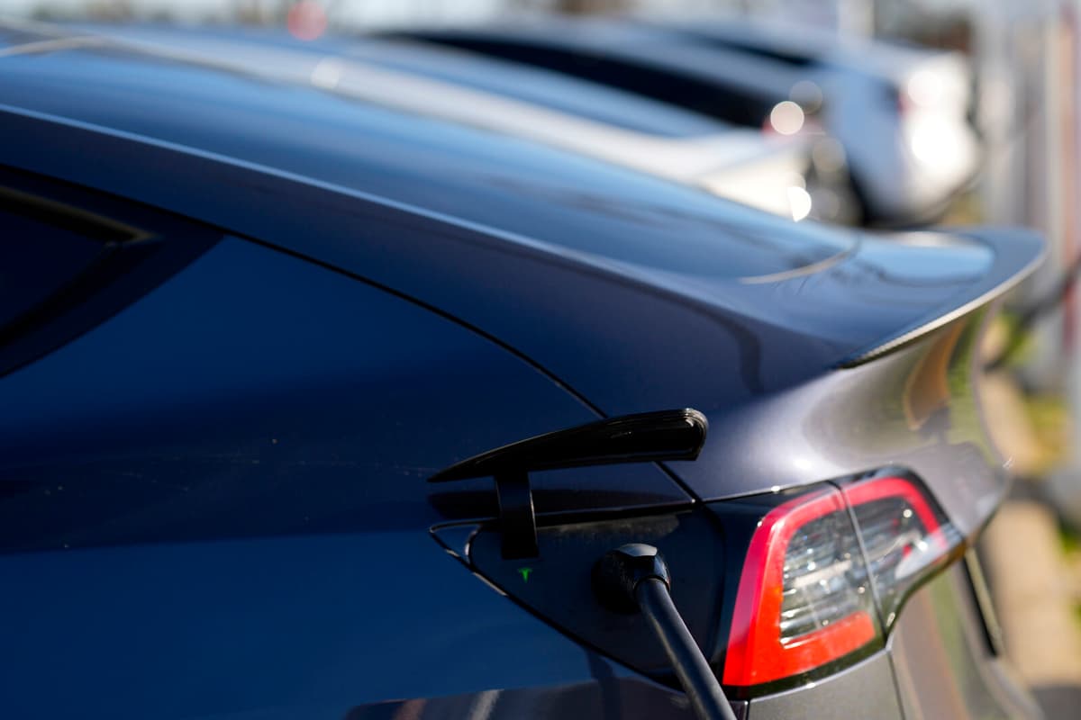 Electric Car Warning Sounds Harder to Locate Than Combustion Engines