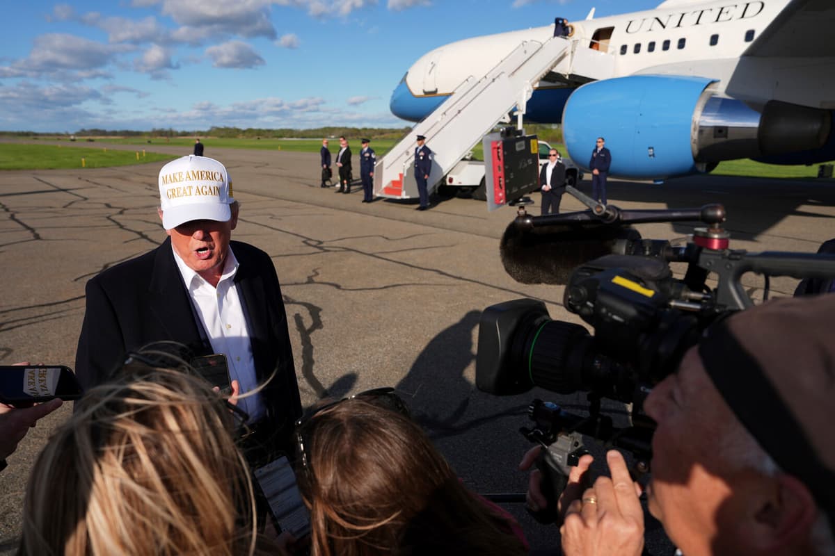 Trump Suggests Zelensky May Concede Crimea to Russia