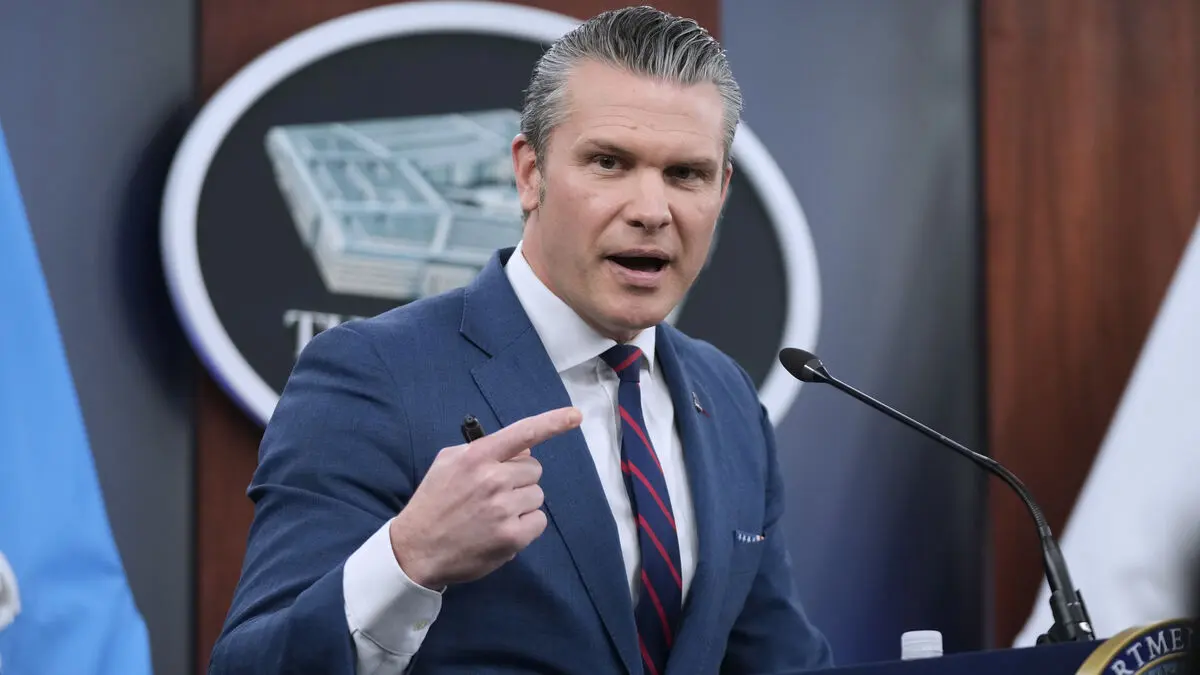 Sources: Pete Hegseth chased defense stocks before the war