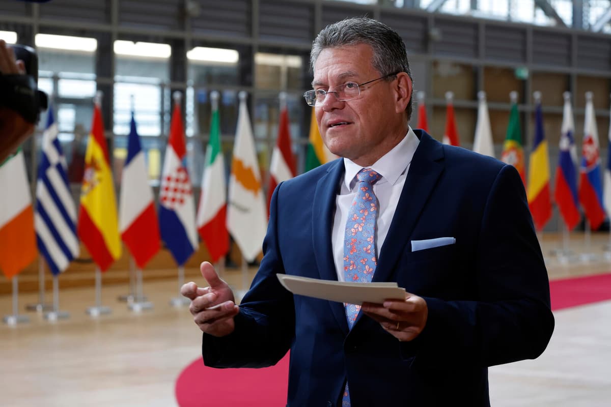 EU Trade Commissioner Heads to Washington for Urgent Tariff Talks