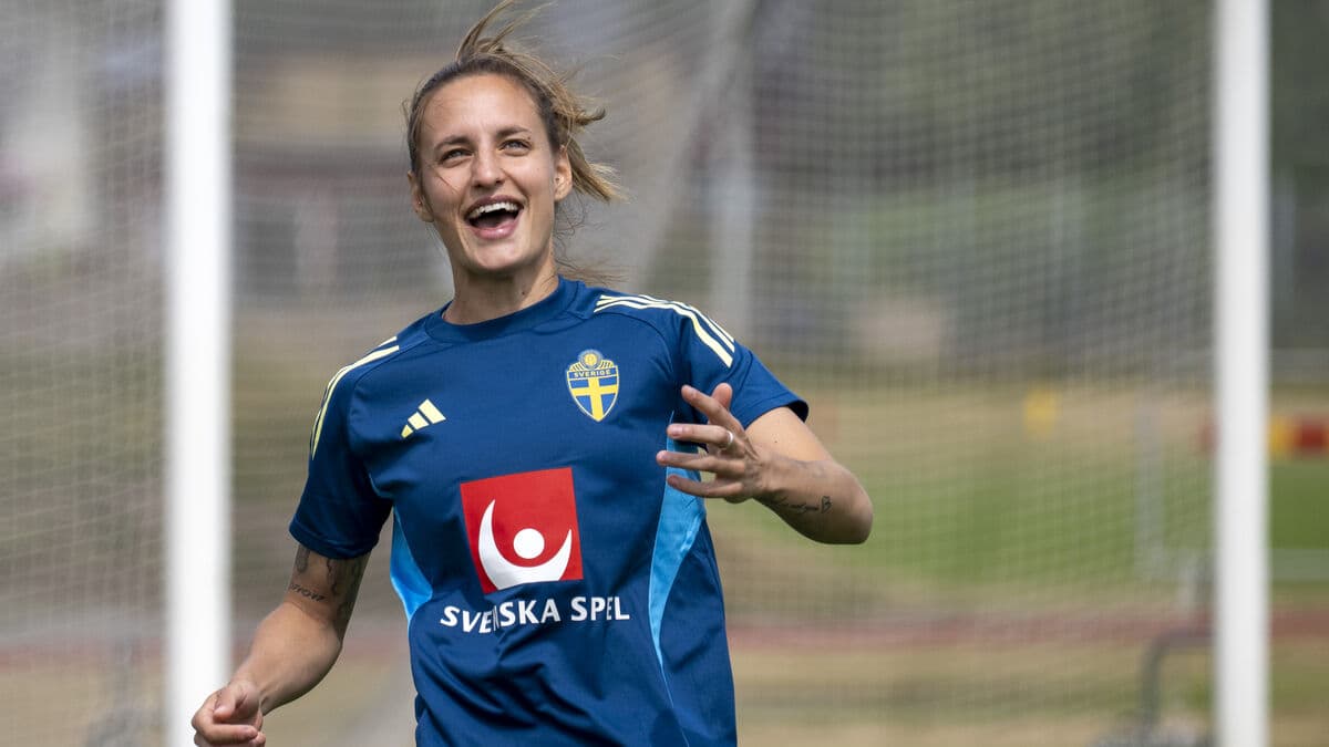 Björn and Svensson awarded Defender of the Year