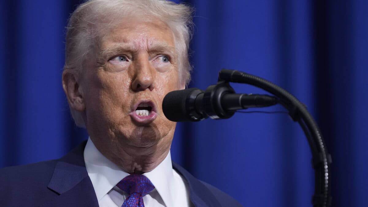 US economy turned upside down - Trump blames the Democrats