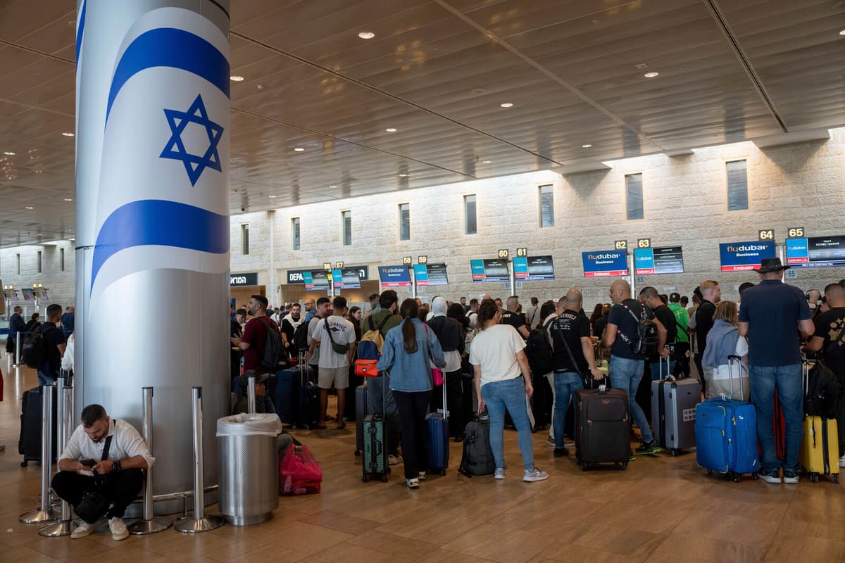 Israel Revokes Visas for 27 French Politicians Over Palestine Stance