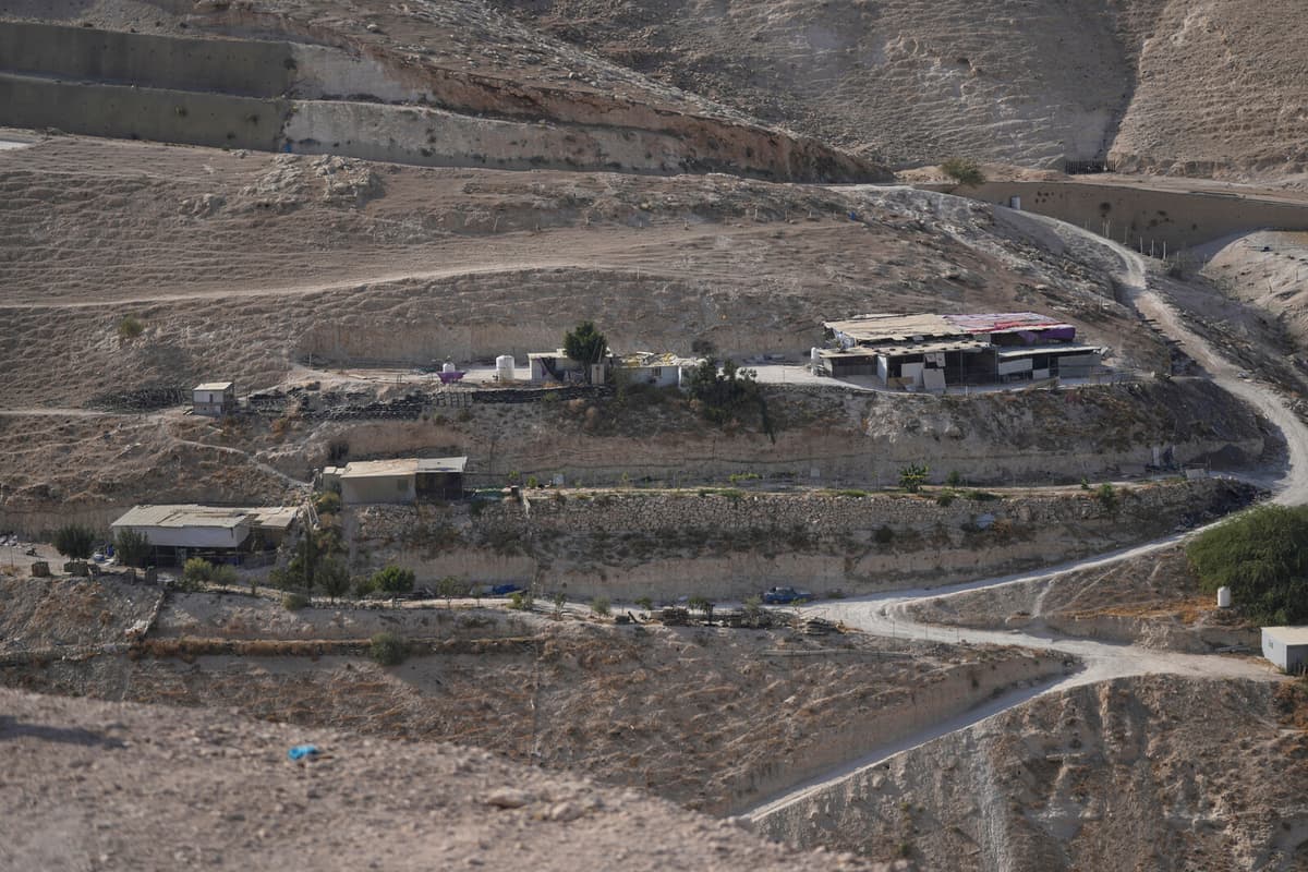 Israel Approves Controversial West Bank Settlement Plan