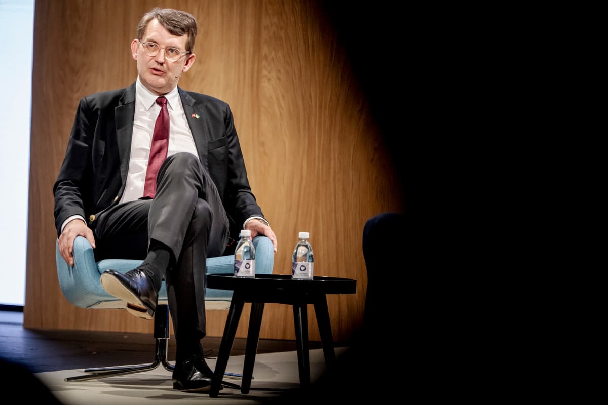 Denmark Donates Billions to Ukraine for Fighter Jets and Ammunition