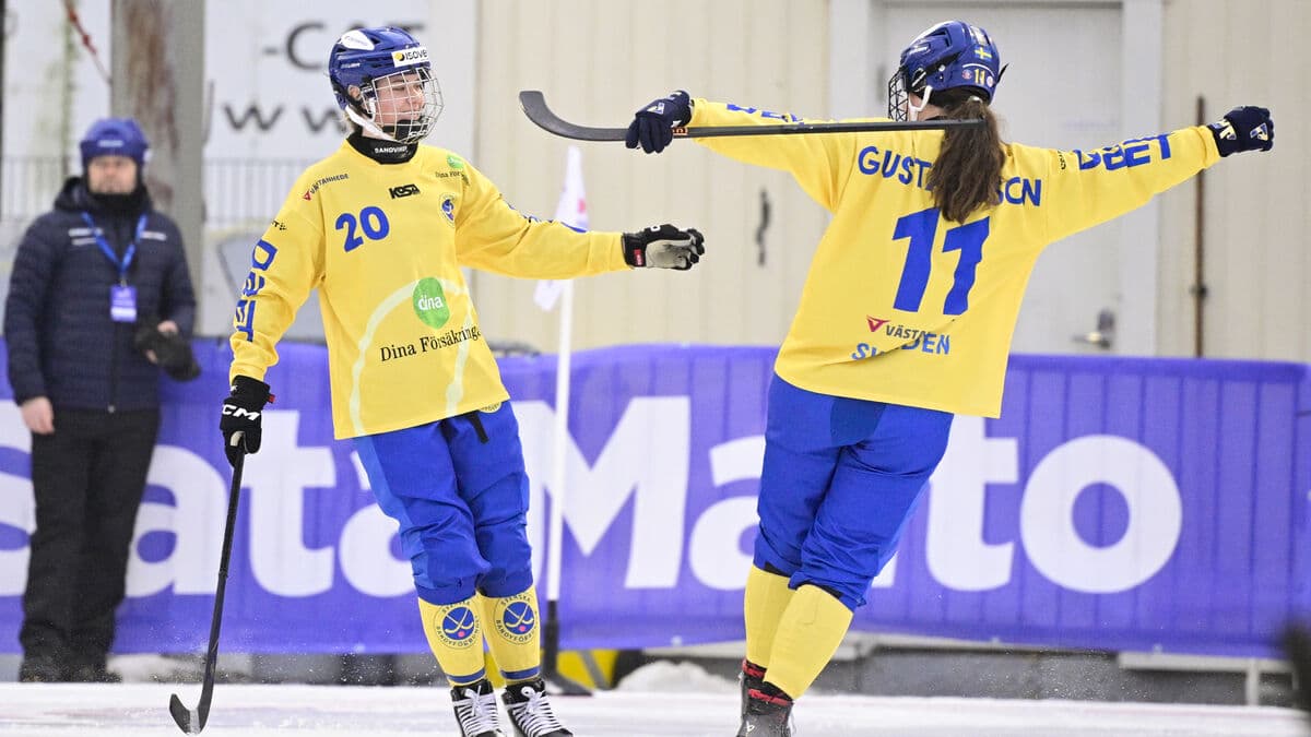 Sweden crushes Finland again, reaches seventh straight women's bandy final