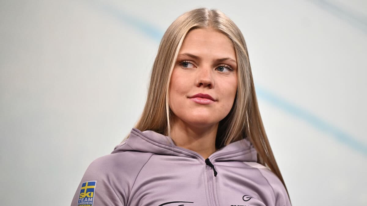 The Swede with a personal best earns World Championship silver in speed skiing