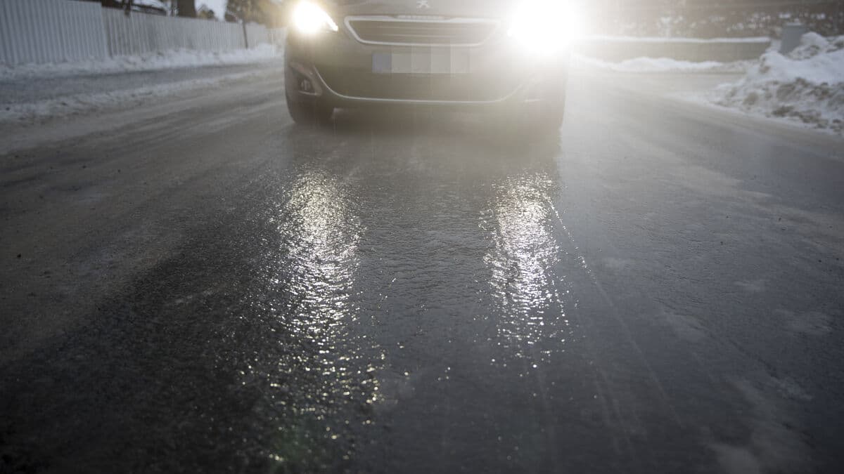 SMHI warns of ice slips in the north