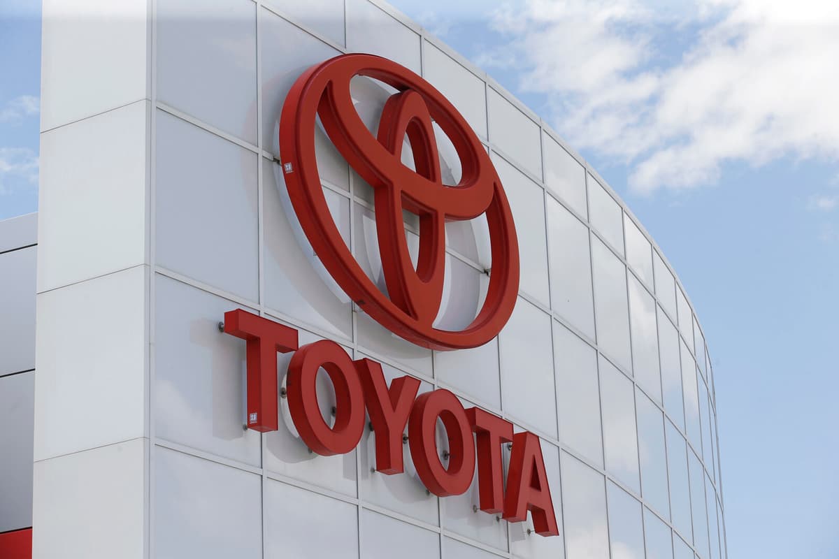 Toyota Predicts Significant Profit Decline Amid Trade Conflicts
