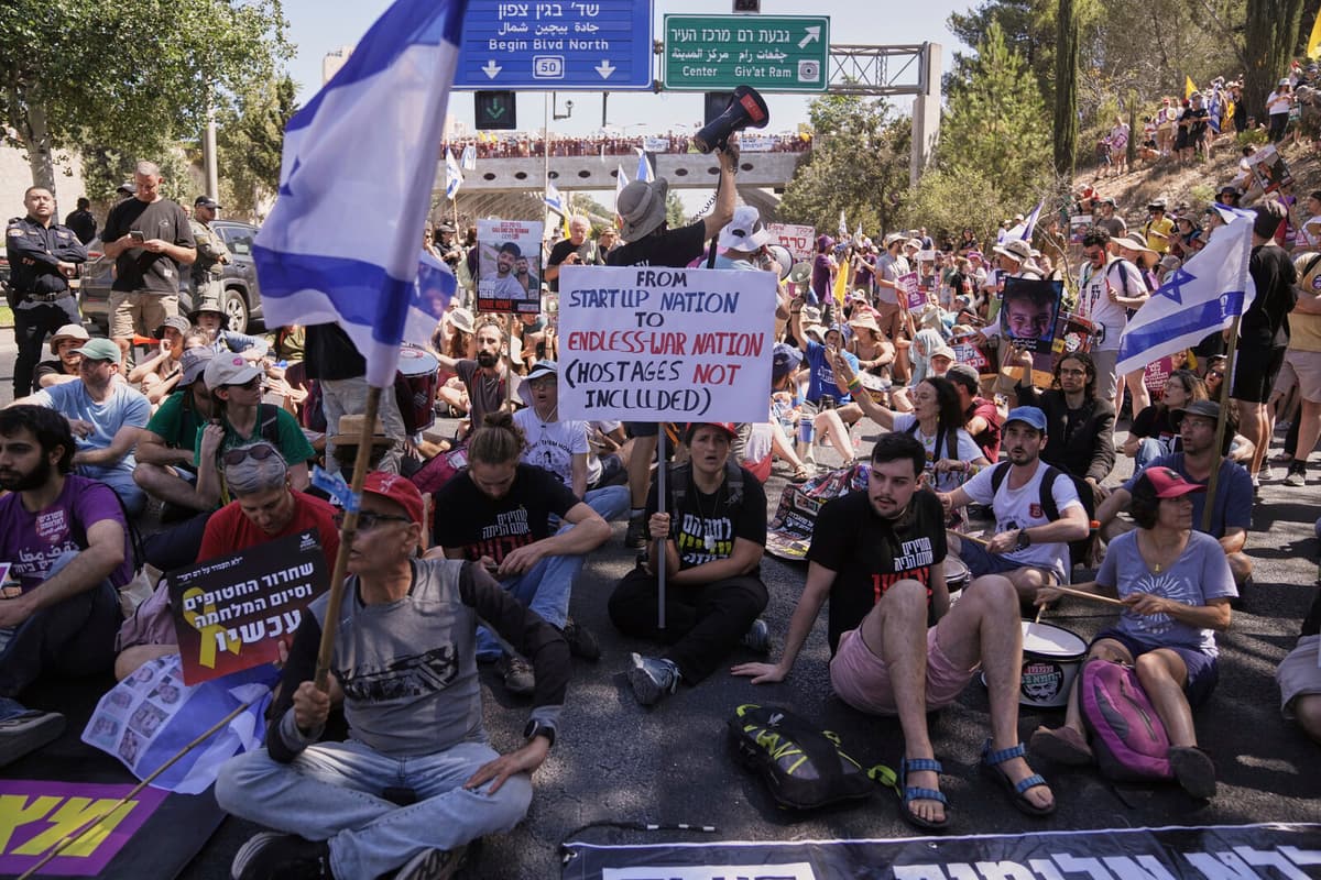 Israel Protests Erupt Nationwide Over Gaza Policy and Hostage Crisis
