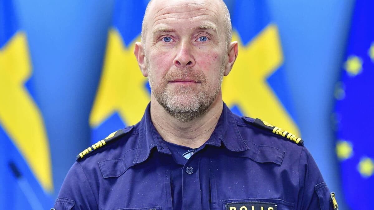 Police are hunting several gang leaders abroad