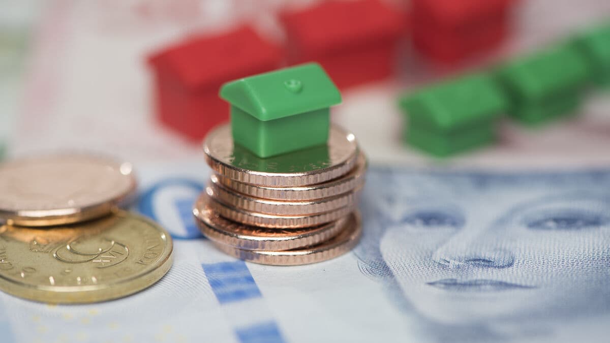 War premium on mortgage interest rates - series of increases by major mortgage lenders