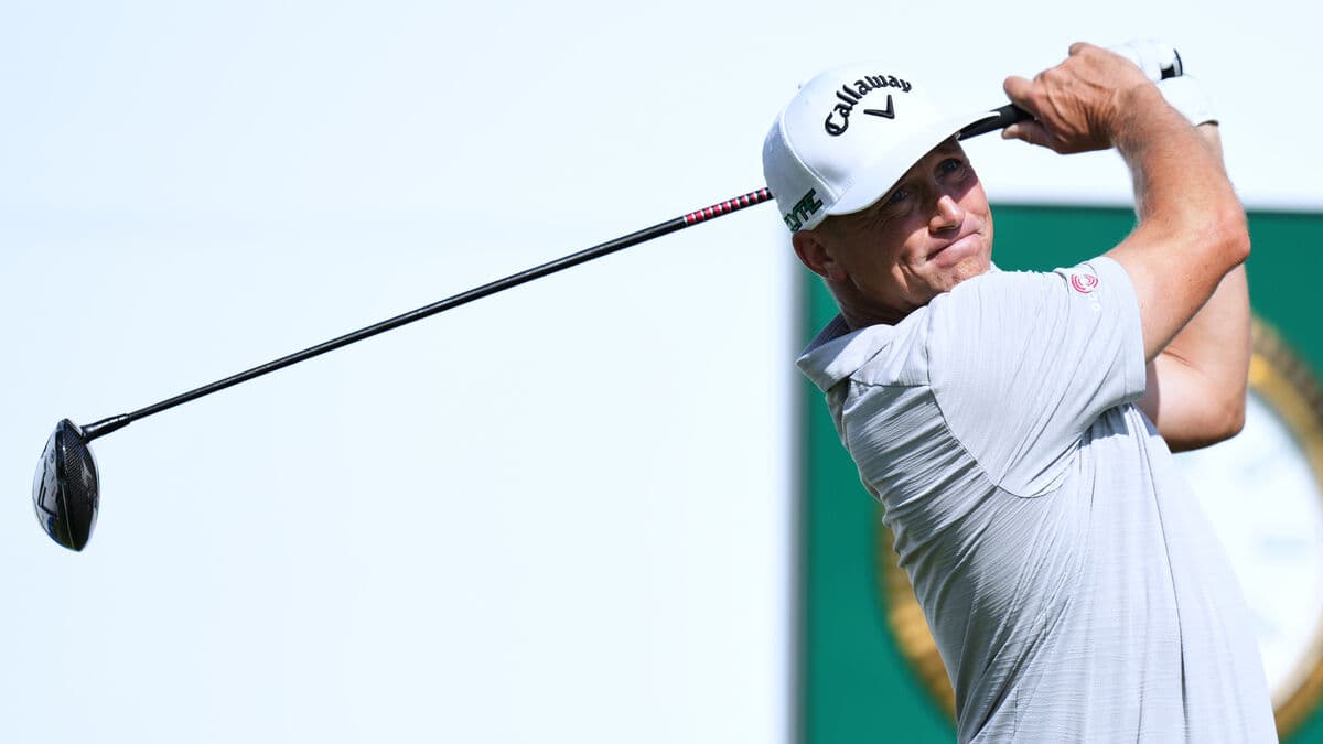 Alex Norén Shines in Japan PGA Tour with Simple Routines
