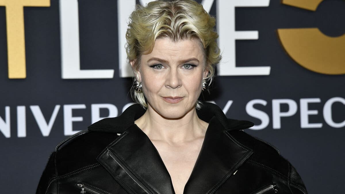 Robyn's new single is released