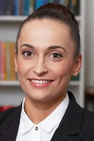 Cover image for Amira Smajic