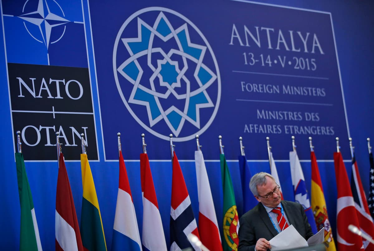 Trump Pushes NATO Defense Spending Target to 5 Percent