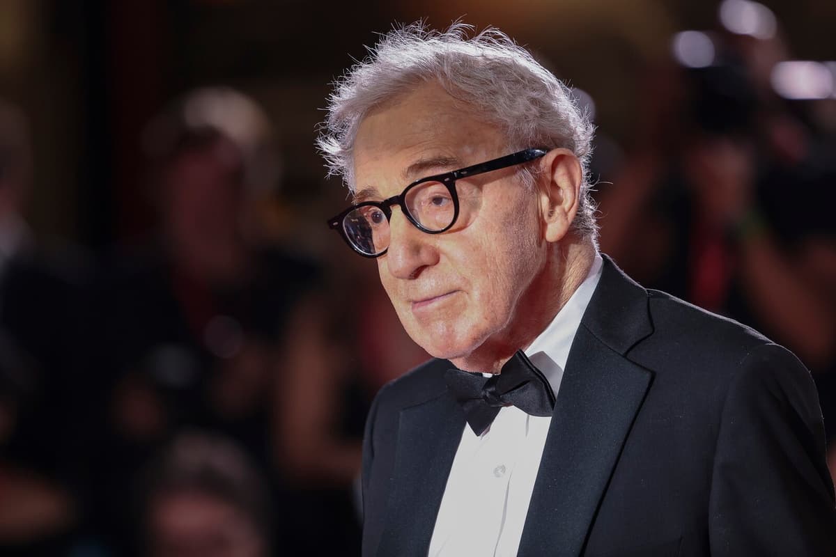 Woody Allen Faces Backlash for Praising Russian Film at Moscow Festival