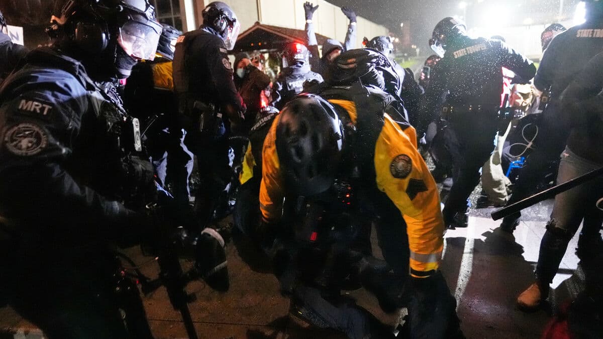 Another police shooting in the US sparks anger and sadness in Portland and Minneapolis