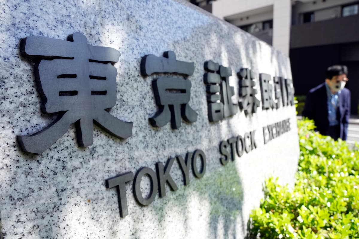 Asian Stock Markets Show Mixed Trends on Tuesday