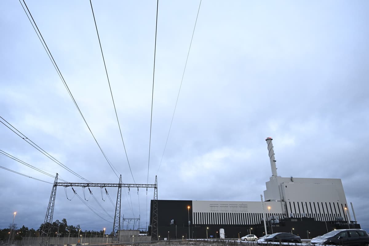 Oskarshamn Nuclear Plant Shutdown Extended for Pipe Repair