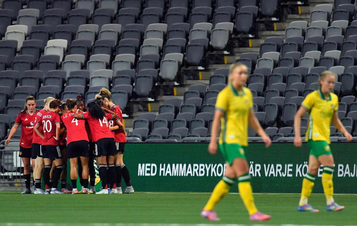 Hammarby Exits Champions League Qualifying After 0-1 Loss to Man United