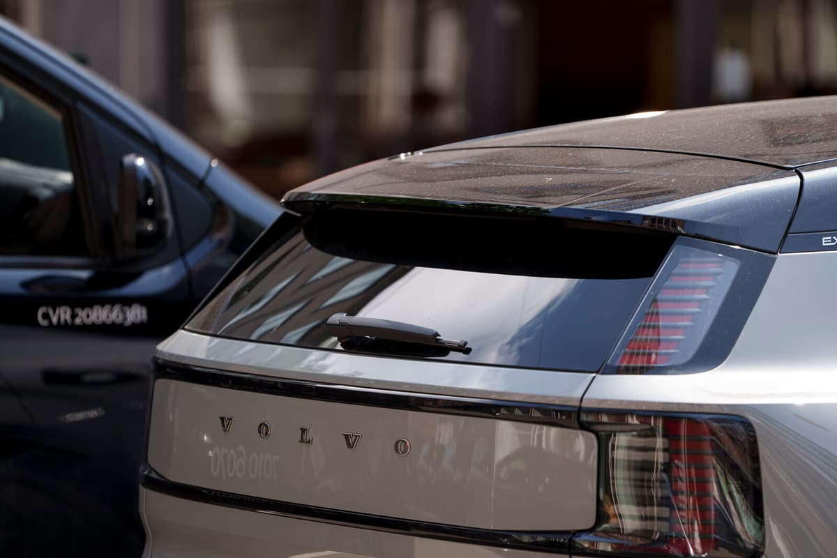 Volvo Cars Sales Drop 14 Percent in July