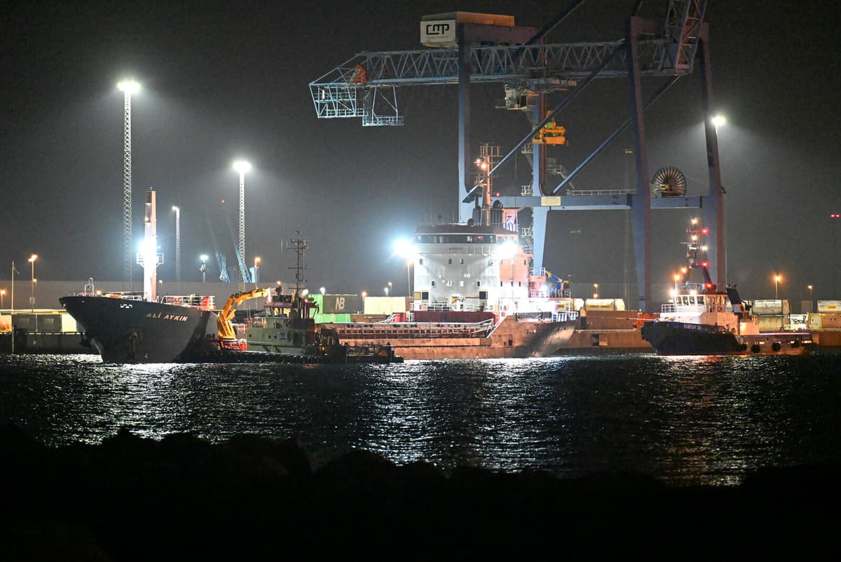 Grounded Ship Ali Aykin Salvaged Near Malmö