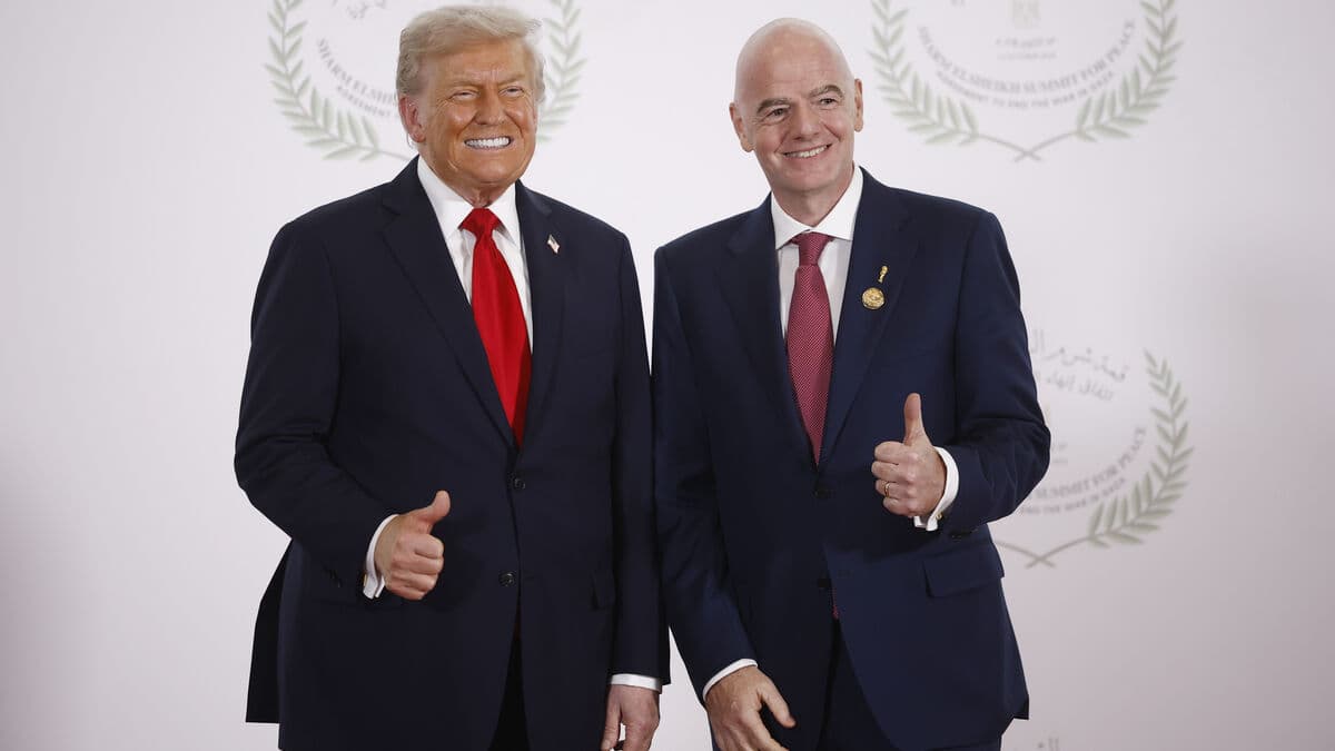 Trump Claims Infantino Backs Moving World Championship Matches