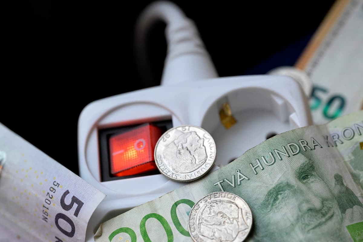 Higher Electricity Prices Expected During Peak Usage Times