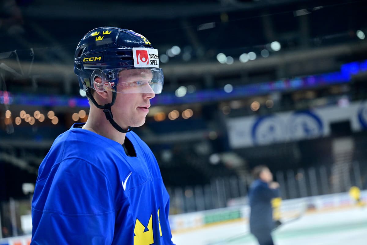 Lucas Raymond Joins Sweden for World Championship in Stockholm