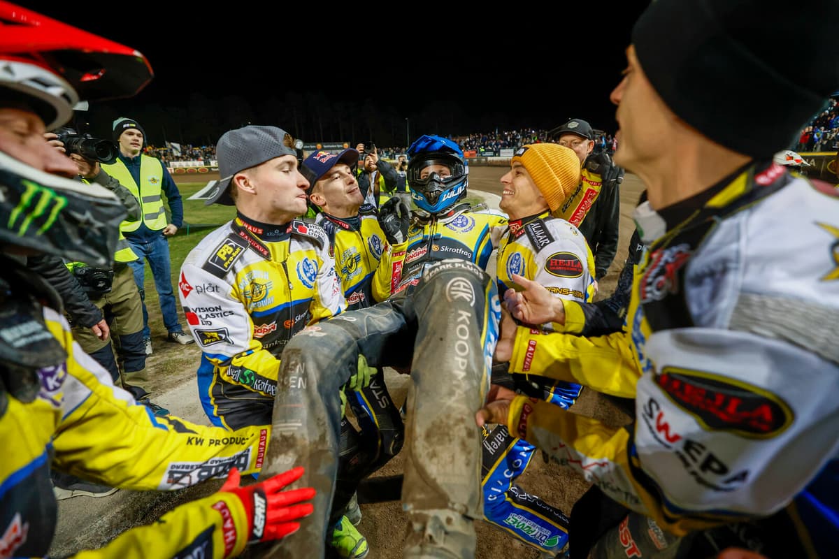 Mads Hansen Leads Västervik to Swedish Speedway Championship Gold