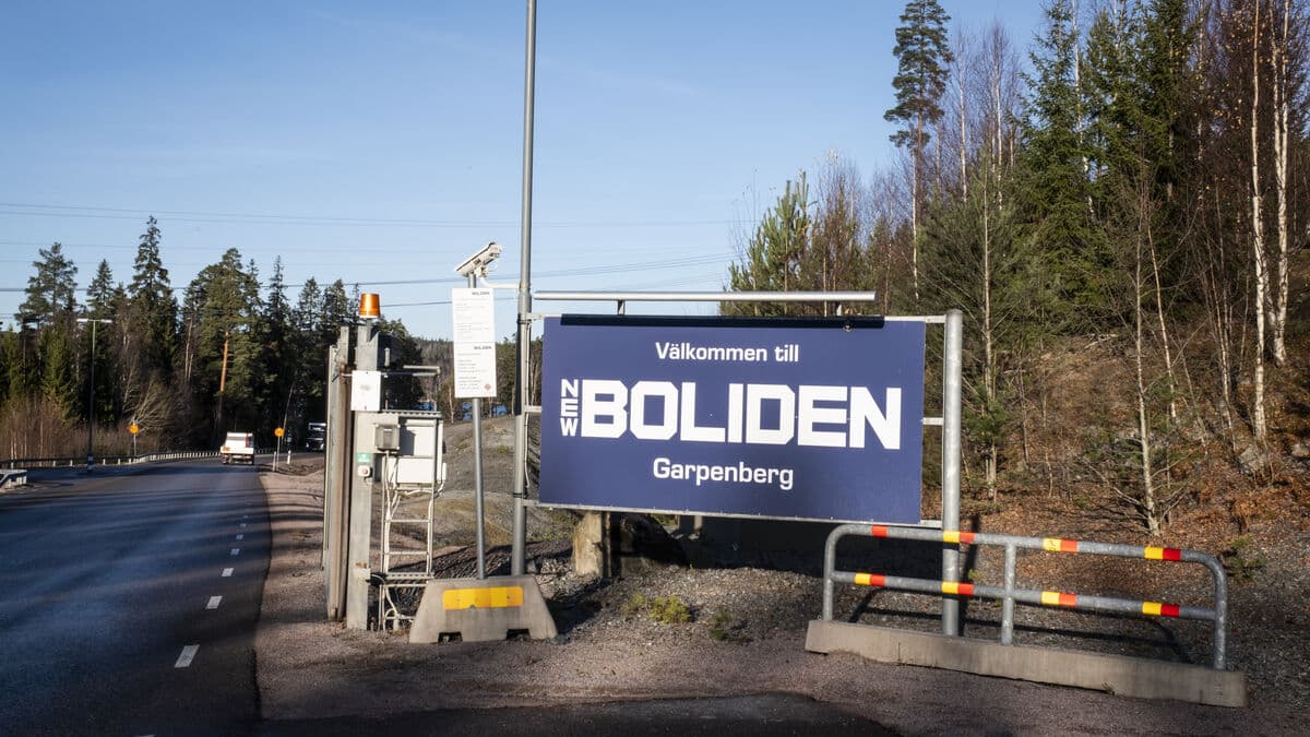 Unusually high number of mine tremors at Garpenberg - 500 miners working above ground